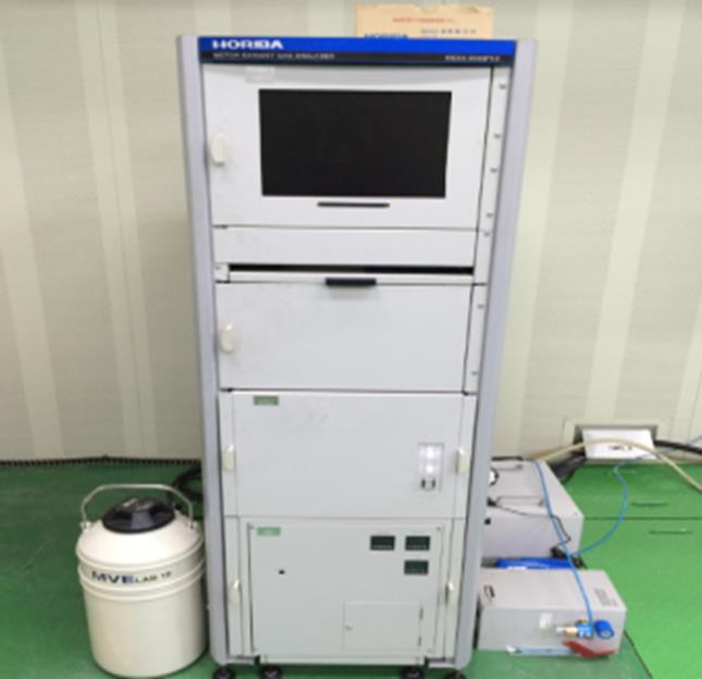 Portable FT-IR spectrometer for diesel engine